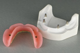 ���۸������